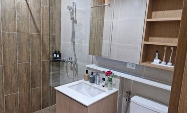 Pre-Selling Luxury Four (4) Bedroom Condo Unit in Clark Freeport Zone Pampanga.