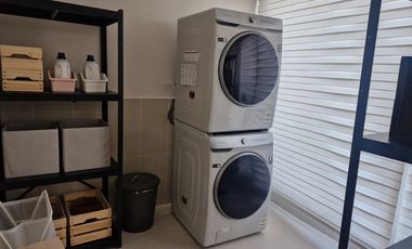 Pre-Selling Luxury Four (4) Bedroom Condo Unit in Clark Freeport Zone Pampanga.