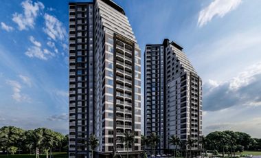 Pre-Selling Luxury Four (4) Bedroom Condo Unit in Clark Freeport Zone Pampanga.