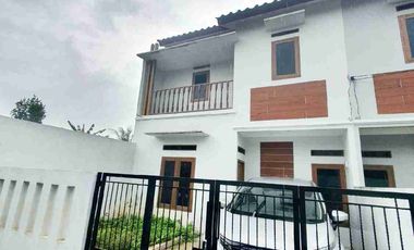 Rumah Baru Siap Huni 2 Lantai Dekat Telaga Kahuripan Akses Mudah