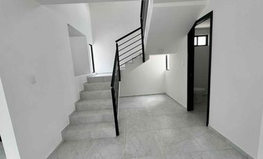 Venta de casa muy cerca de Paseo Tollocan