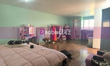 Propiedad rentable en fraccionamiento cerrado, Paseo de los Solares, Pachuca, Hgo.
