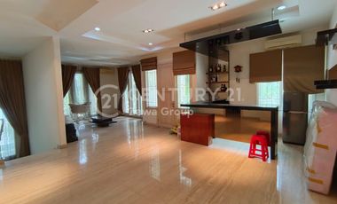 Disewakan Rumah Daerah Kelapa Gading Dalam Komplek Gading Kirana