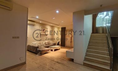 Disewakan Rumah Daerah Kelapa Gading Dalam Komplek Gading Kirana