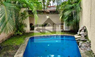 Céntrica Casa en condominio remodelada