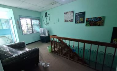 Ruko pinggir jalan raya untuk usaha dan tempat tinggal Ciputat timur, tangerang selatan