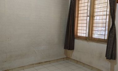 Disewakan Rumah di NEO CATALONIA, BSD - 2 kt + semi furnish