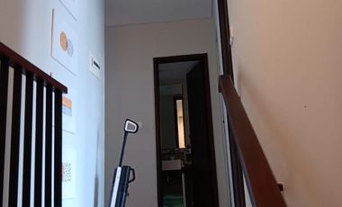 Disewakan Rumah Freya Furnish di Cluster Flora Summarecon Bandung