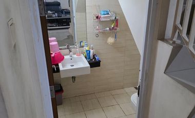 Rumah Green Lake City Cluster Amerika Latin Dijual Cepat Siap Huni Semi Furnished