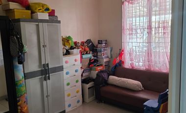 Rumah Green Lake City Cluster Amerika Latin Dijual Cepat Siap Huni Semi Furnished