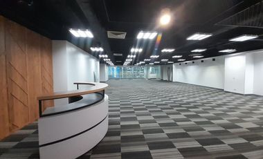 OFFICE IN AYALA AVENUE, MAKATI FOR RENT