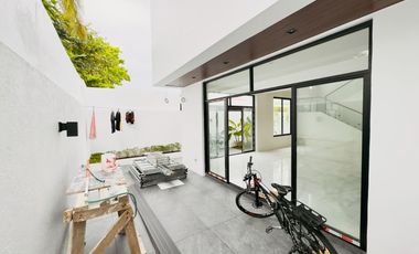 Modern Brand New Semi Furnished House and Lot for Sale in BF Homes Parañaque