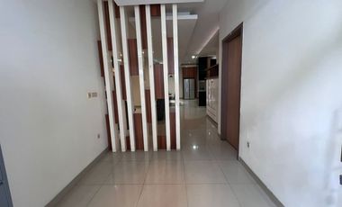 Disewa Rumah Mewah 2 Lantai Full Furnished Siap Huni Bisa Langsung Masuk Green Lake City Cluster Amerika Latin