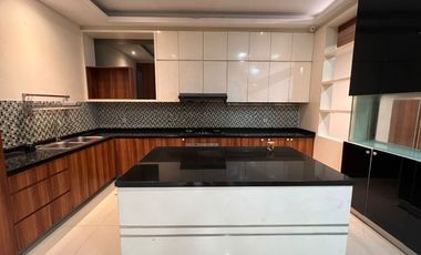 Disewa Rumah Mewah 2 Lantai Full Furnished Siap Huni Bisa Langsung Masuk Green Lake City Cluster Amerika Latin