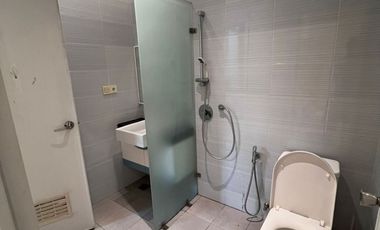 Disewa Rumah Mewah 2 Lantai Full Furnished Siap Huni Bisa Langsung Masuk Green Lake City Cluster Amerika Latin