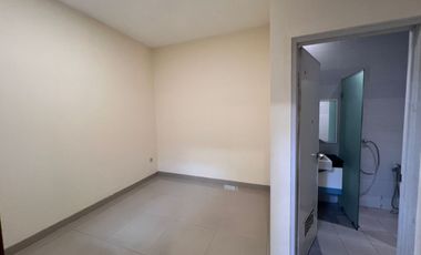 Disewa Rumah Mewah 2 Lantai Full Furnished Siap Huni Bisa Langsung Masuk Green Lake City Cluster Amerika Latin