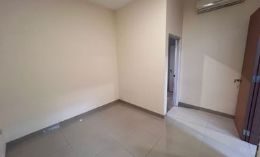 Disewa Rumah Mewah 2 Lantai Full Furnished Siap Huni Bisa Langsung Masuk Green Lake City Cluster Amerika Latin