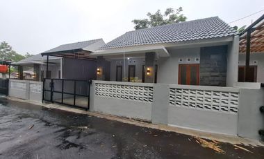 RUMAH MURAH, SIAP HUNI DEKAT PASAR REJODANI, SLEMAN