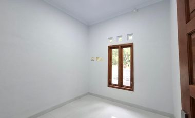 RUMAH MURAH, SIAP HUNI DEKAT PASAR REJODANI, SLEMAN