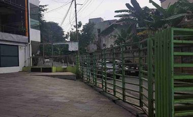 Sewa Bangunan Cocok untuk Resto, Studio, Cafe di Belakang Apartemen Trans Cibubur