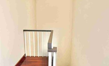 DIJUAL CEPAT RUMAH POSISI HOEK DI BINTARO