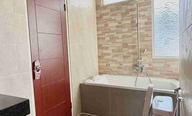 DIJUAL CEPAT RUMAH POSISI HOEK DI BINTARO