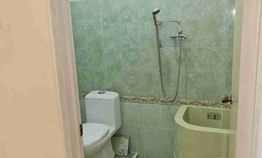 Baru Renov‼️Rumah Rungkut Menanggal Harapan Luas Tanah : 180m²