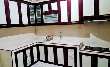 Baru Renov‼️Rumah Rungkut Menanggal Harapan Luas Tanah : 180m²