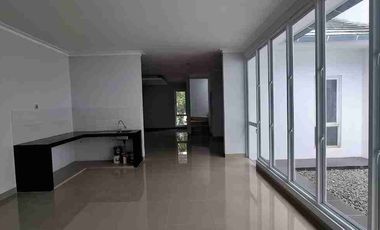 Rumah Baru Renov Bagus di Kota Wisata Cibubur