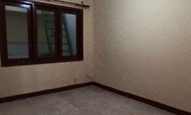 Rumah citraland utama selangkah dari Gwalk disewakan murah banget