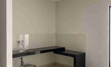 Rumah Cantik di Green Lake City