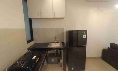 Condohouse green royal