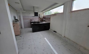 Great Value!  Townhouse for Sale – Pruksa 63 Village, Bangkadi – Pathum Thani Corner unit with spacious side yard, total area 30.2 sq.wah (≈121 m²) an