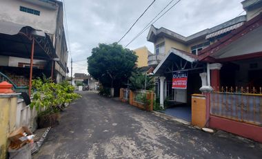 DIJUAL RUMAH 2 LANTAI PHDM XII KALIDONI PALEMBANG