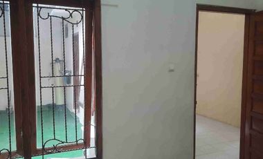 Di sewakan cling lega hunian tenang cluster di timur Neo Gading