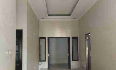 Dijual Cepat Rumah 1,5 Lantai di Pelindo 2 Cilincing, Jakarta Utara