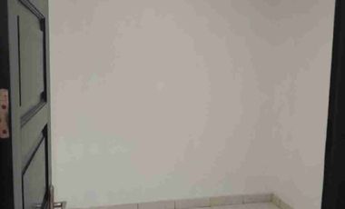 Dijual Cepat Rumah 1,5 Lantai di Pelindo 2 Cilincing, Jakarta Utara