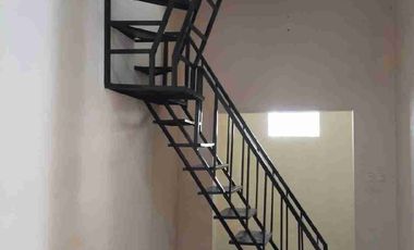 Dijual Cepat Rumah 1,5 Lantai di Pelindo 2 Cilincing, Jakarta Utara