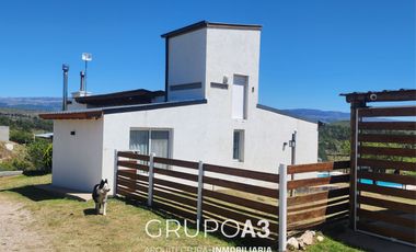 Se Vende Hermosa Casa Ofrece Vistas Inmejorables A Las Altas Cumbres!!! Con Pileta! 799