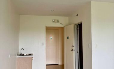 AMAIA STEPS NUVALI CONDO FOR SALE BELOW MARKET VALUE