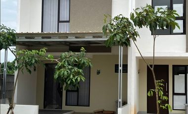 Disewakan/Dijual rumah tinggal semi furnished di Jaya Imperial Park