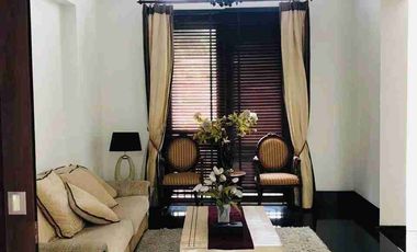Disewakan Rumah Full Furnished Siap Huni di Jl. Cokroaminoto, Menteng