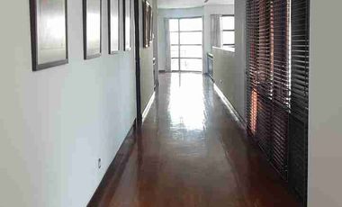 Disewakan Rumah Full Furnished Siap Huni di Jl. Cokroaminoto, Menteng