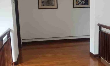 Disewakan Rumah Full Furnished Siap Huni di Jl. Cokroaminoto, Menteng