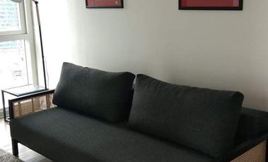 Corner 1BR with balcony and parking slot The Manansala Rockwell