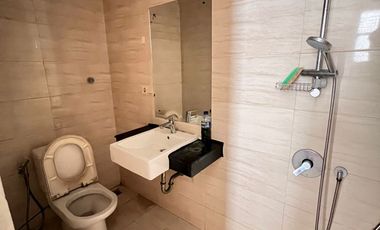 Disewa Rumah 2 Lantai Siap Huni Bagus Green Lake City Cluster Amerika Latin Jakarta Barat