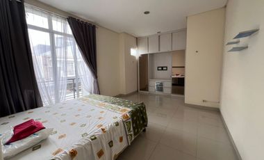 Disewa Rumah 2 Lantai Siap Huni Bagus Green Lake City Cluster Amerika Latin Jakarta Barat