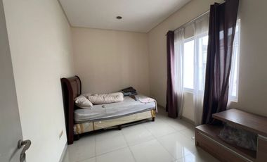 Disewa Rumah 2 Lantai Siap Huni Bagus Green Lake City Cluster Amerika Latin Jakarta Barat