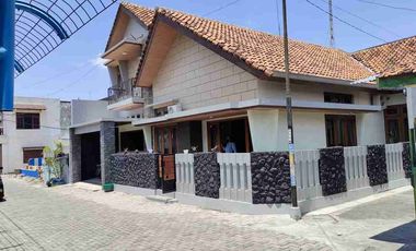 Dijual 1unit quest house di Surakarta