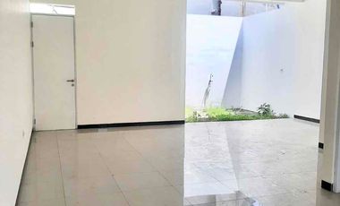 JUAL RUMAH KONSEP RUMAH TUMBUH DI TAMAN HOLIS INDAH 1